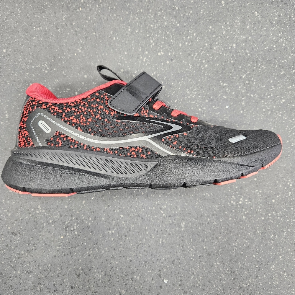 Dream Pairs Kids Sneakers Boys Girls Mesh Athletic Gym Shoes Black Red